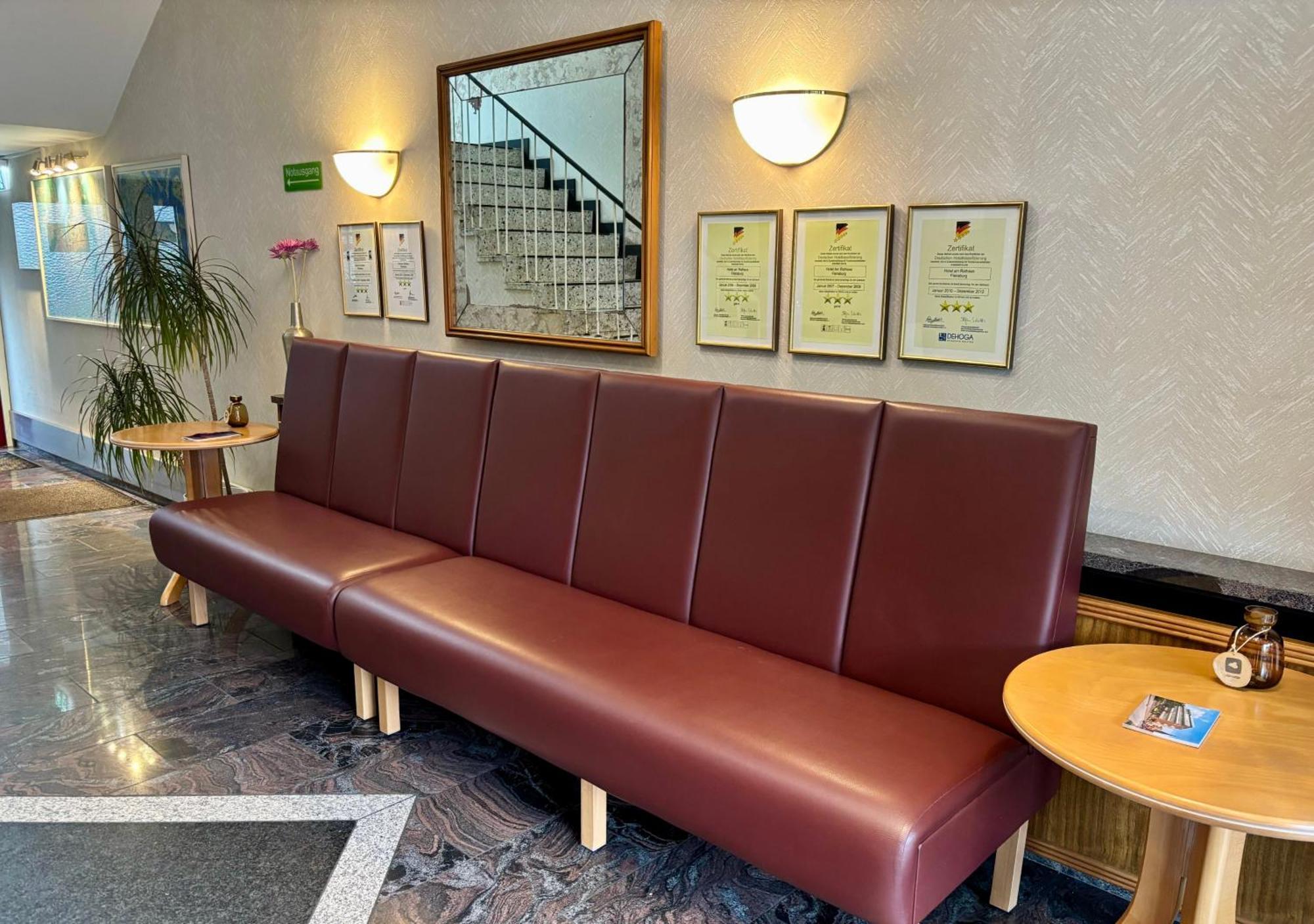 Hotel Am Rathaus Flensburg Buitenkant foto